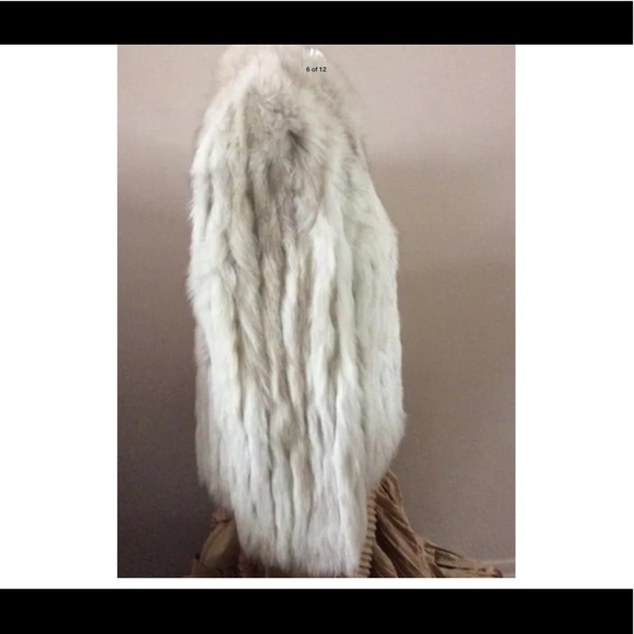 SAGA FOX Blue Fox Fur Coat W/ Leather Int Trimming - Picture 6 of 8